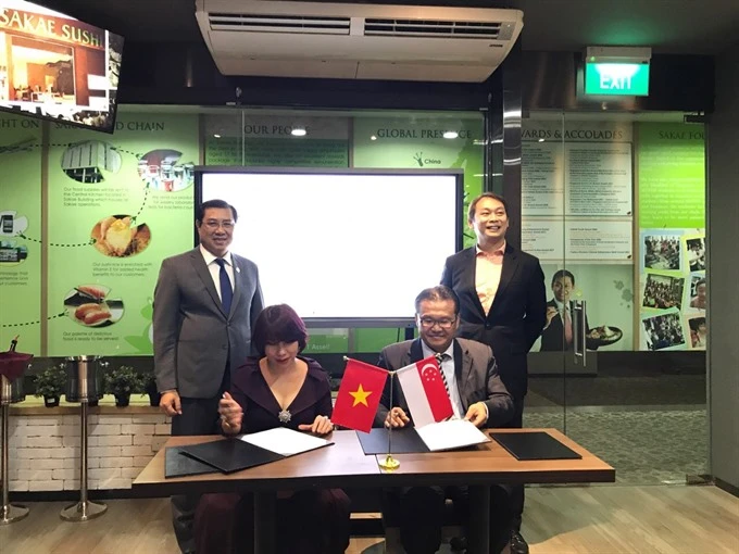 VN, Singapore to develop medical waste project