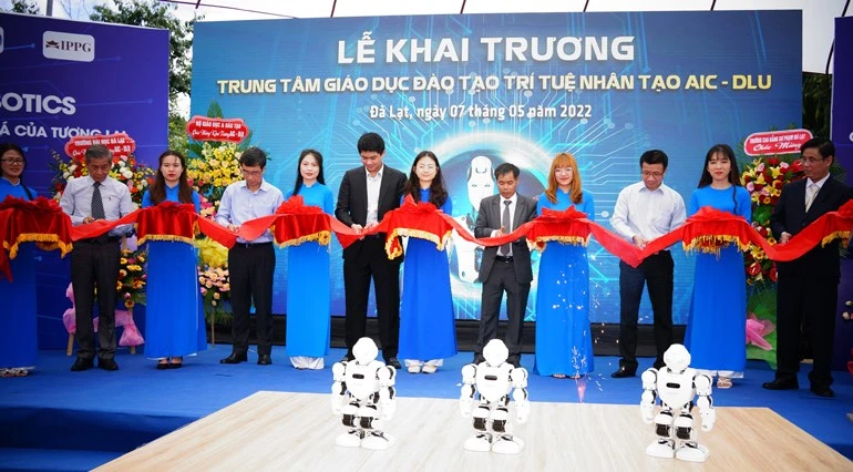 First AI training, research centre opened in Central Highlands