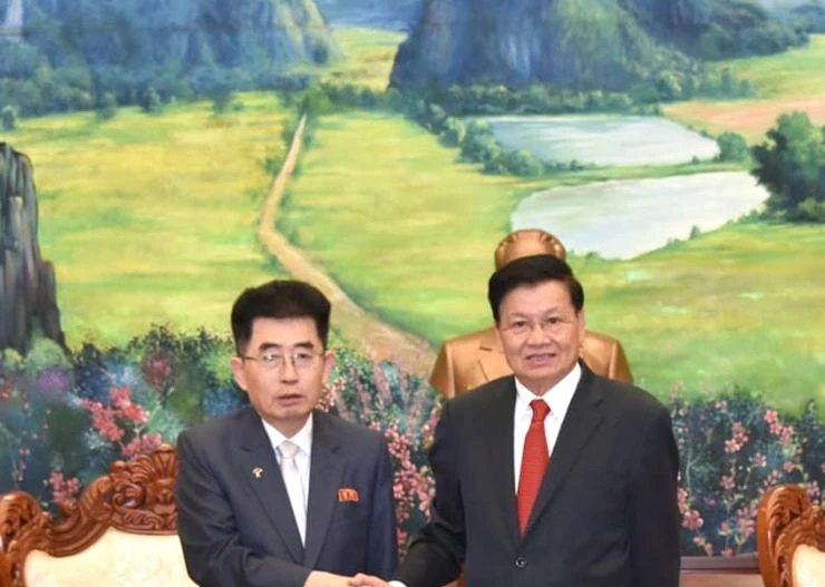 DPRK delegation visit Laos