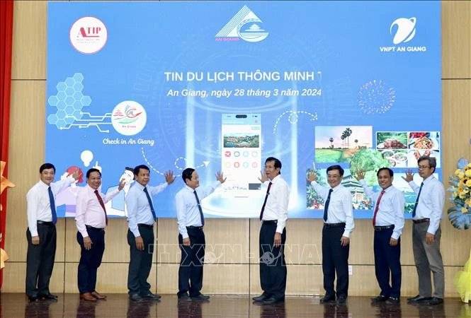  An Giang launches smart tourism information portal