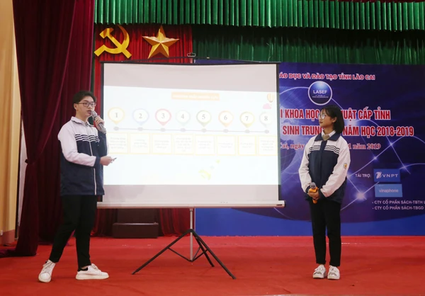 Lao Cai’s student projects chosen for Intel int’l sci-engineering fair 
