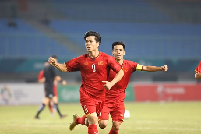 ASIAD 18: Asian media spotlight Vietnam Olympic’s historic win