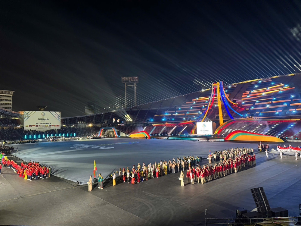 Phó Thủ tướng Thái Lan tự chấm điểm 10 cho lễ khai mạc SEA Games 33 1 SEA Games 33 opens in Bangkok | Vietnam+ (VietnamPlus)