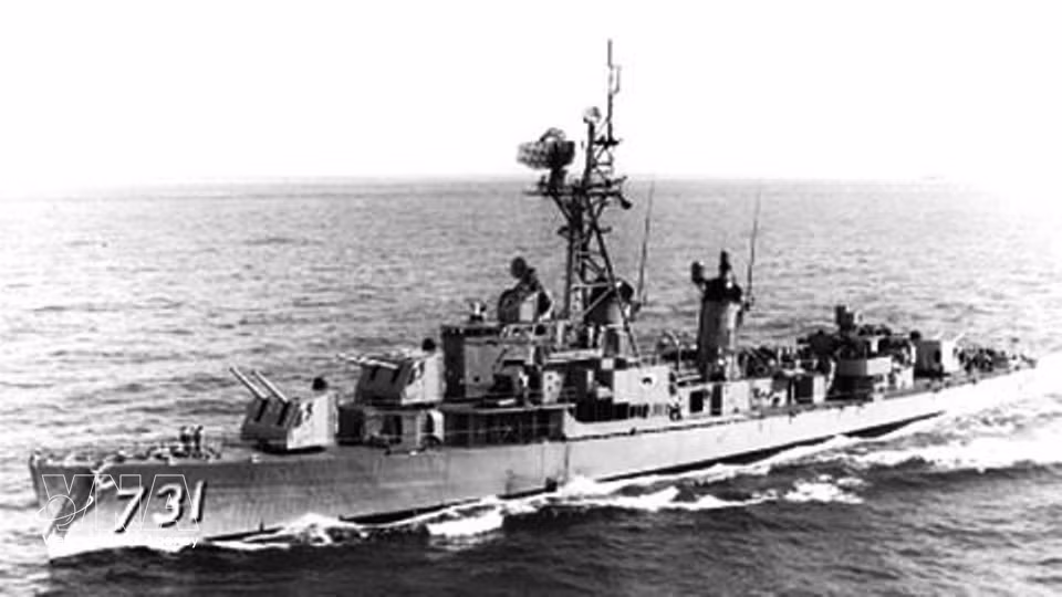 The US destroyer USS Maddox violates Vietnamese waters on August 2, 1964. (Photo: International file photo/Published by VNA)