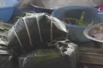 Black hunchback chung cake - A specialty of Lao Cai ethnics