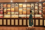 Experiencing tea-agarwood-vegetarian food space in Hanoi suburbs