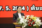 Vice President of Laos Pany Yathotou speaks at the meeting. (Photo: VNA)