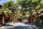 A main street in Hoi An ancient town in the central province of Quang Nam becomes empty after fresh COVID-19 outbreaks were found in the province. (Photo: VNA)