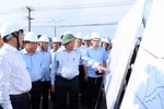 PM demands faster disbursement of public funds for Long Thanh Airport