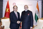 Vietnamese, Indian PMs discuss COVID-19 fight in phone talks