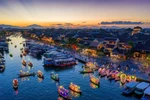 Vietnam tourism art photos, clips honoured