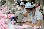 Government considers 2.6 billion USD support package for Vietnamese hit by COVID-19