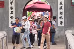 Hanoi tourist destinations to go smoke-free