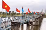 Flag-raising ceremony marks National Reunification Day
