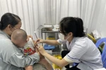 Up to 95% of children aged 1-5 in Hanoi are expected to be vaccinated against measles and rubella (MR) this year. (Photo: VNA)