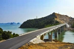 Deputy PM urges strong efforts to develop Van Don Special EZ