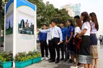 Photo exhibition highlights Vietnam-Laos traditional relations