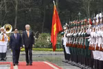 Welcome ceremony held for Malaysian PM