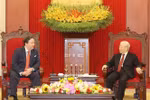 Party leader applauds progress in Vietnam - US relations