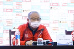 Coaches play mind games ahead of football final