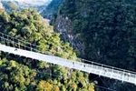 World’s longest glass bridge inaugurated in Son La province