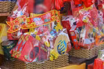 Tet gift hamper market offer more affordable choices