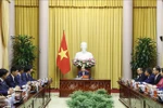 President hosts young Japanese parliamentarians 
