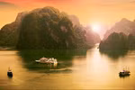 Ha Long Bay a stunning seaside spot to watch sunrise, sunset