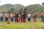 Artisans dedicated to preserving Gongs