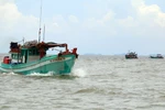 Fishermen stay within Vietnam’s territorial waters