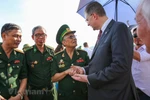 Vietnam, US war veterans meet on Ham Rong Bridge