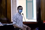 Flight attendant receives suspended sentence for spreading COVID-19