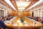 Politburo, Secretariat of Party Central Committee hold first session