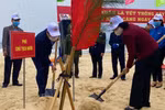 Vice President joins tree-planting festival in Quang Binh