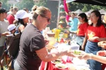 Vietnamese food and traditional products draw visitors. (Photo: VNA)