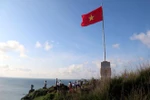 Sovereignty flag pole unveiled on Phu Quy Island