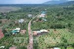 Site clearance is being implemented for Khanh Hoa - Buon Ma Thuot Expressway's section running through Ea Kenh commune of Krong Pac district, Dak Lak province. (Photo: VNA)