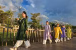 Hue Ao Dai Festival tells stories of the Huong River