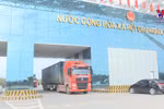 Border trade vibrant again in Quang Ninh province