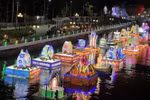 Can Tho: Lantern festival lights up Ninh Kieu night