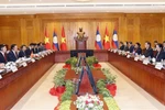 Vietnamese, Lao NA leaders hold talks in Vientiane