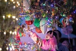 Vietnam among biggest exporters of Christmas decoration products to US