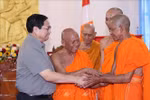 PM extends greetings to Khmer community on Sene Dolta festival
