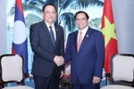 PMs agree on coordination to fruitfully implement Vietnam - Laos deals