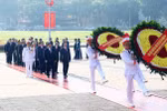 Leaders pay tribute to President Ho Chi Minh on National Day