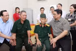 PM calls for joint efforts to take care of sick soldiers, war invalids, revolution contributors