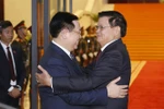 NA Chairman Vuong Dinh Hue meets with Party General Secretary, President of Laos