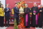 President pays pre-Christmas visit to Hue Archdiocese