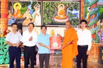 Soc Trang authorities extend congratulations to Khmer community on Sene Dolta festival