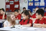 Foreigners teaching English in Vietnam required to get training certificates 